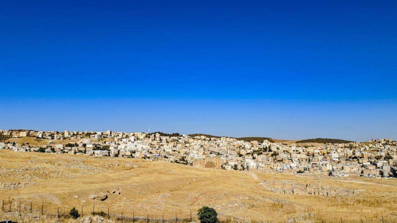 Full Panorama Jerash Bed and Breakfast Jarash Buitenkant foto